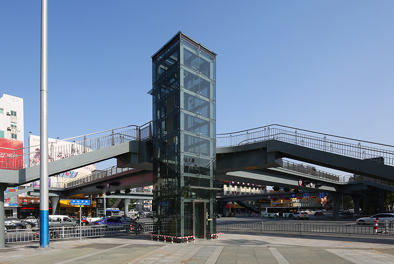 中山路与越秀路口人行过街天桥（嘉兴市标化工地）